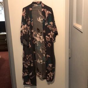 Short sleeve kimono